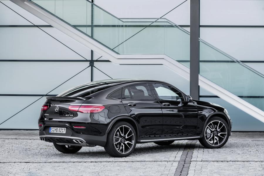  Mercedes-AMG GLC43 4Matic Coupe 2016 года  (WW) (фото 30 из 46)